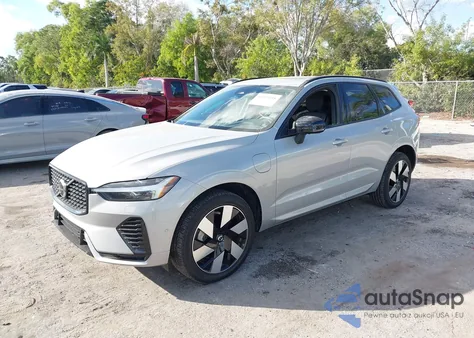 2024 Volvo Xc60 Recharge Plug-In Hybrid T8 Plus Dark Theme из США, поврежденный, VIN YV4H60DL6R1908690